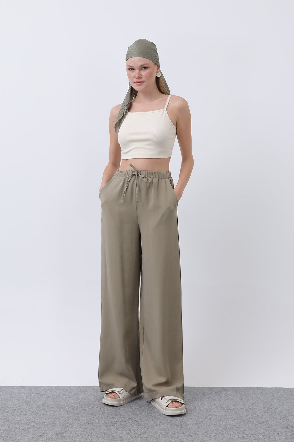 Kadın Bel Lastikli Yanları Biyeli Pantolon - 32231PNT KHAKI