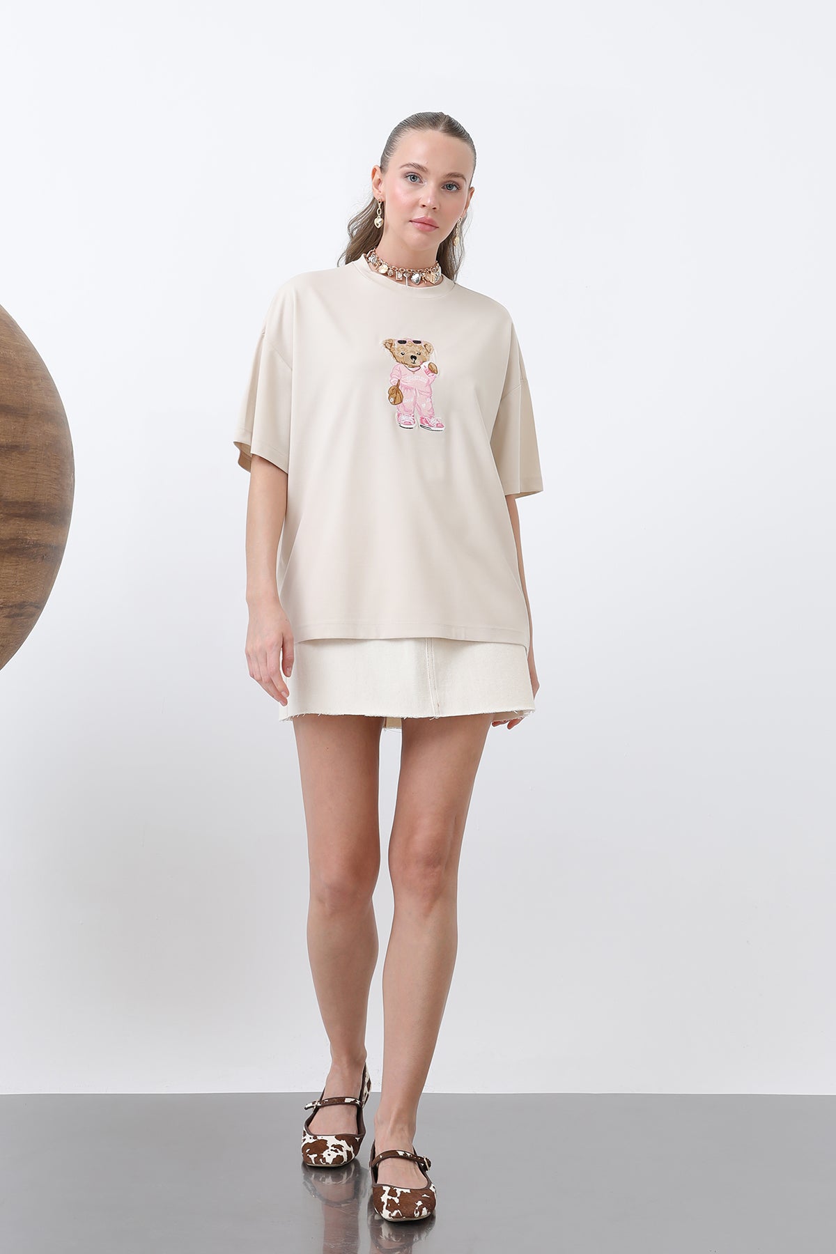 Kadın Ayıcık Nakışlı Basic Tshirt -32256TSH BEIGE