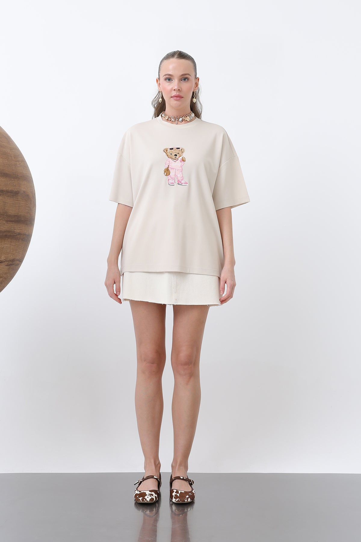 Kadın Ayıcık Nakışlı Basic Tshirt -32256TSH BEIGE