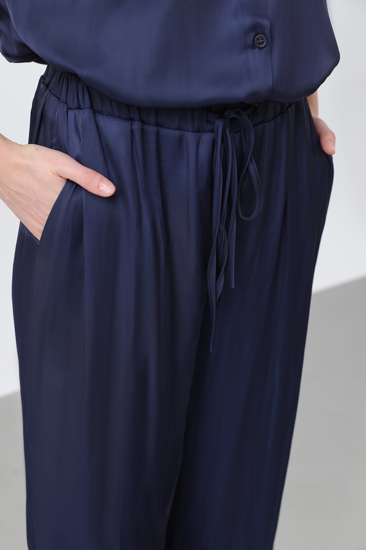 Kadın Saten Belden Bağlamalı Pantalon - 32259PNT NAVY