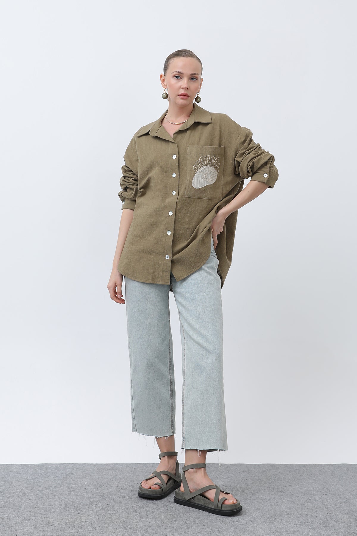 Kadın Cep Nakışlı Gömlek -32283GML KHAKI