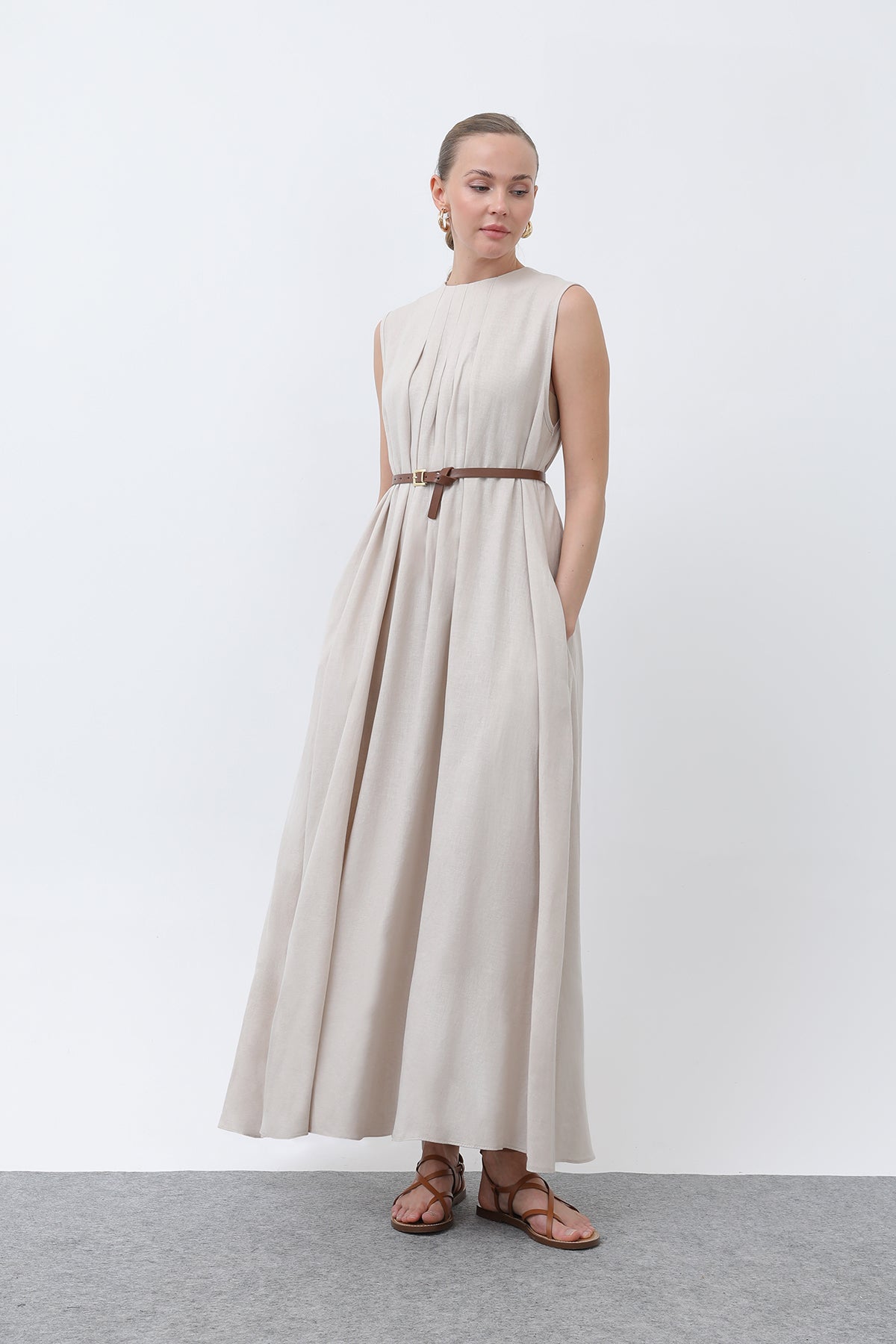 Kadın Pileli Kemerli Keten Elbise - 32321ELB BEIGE