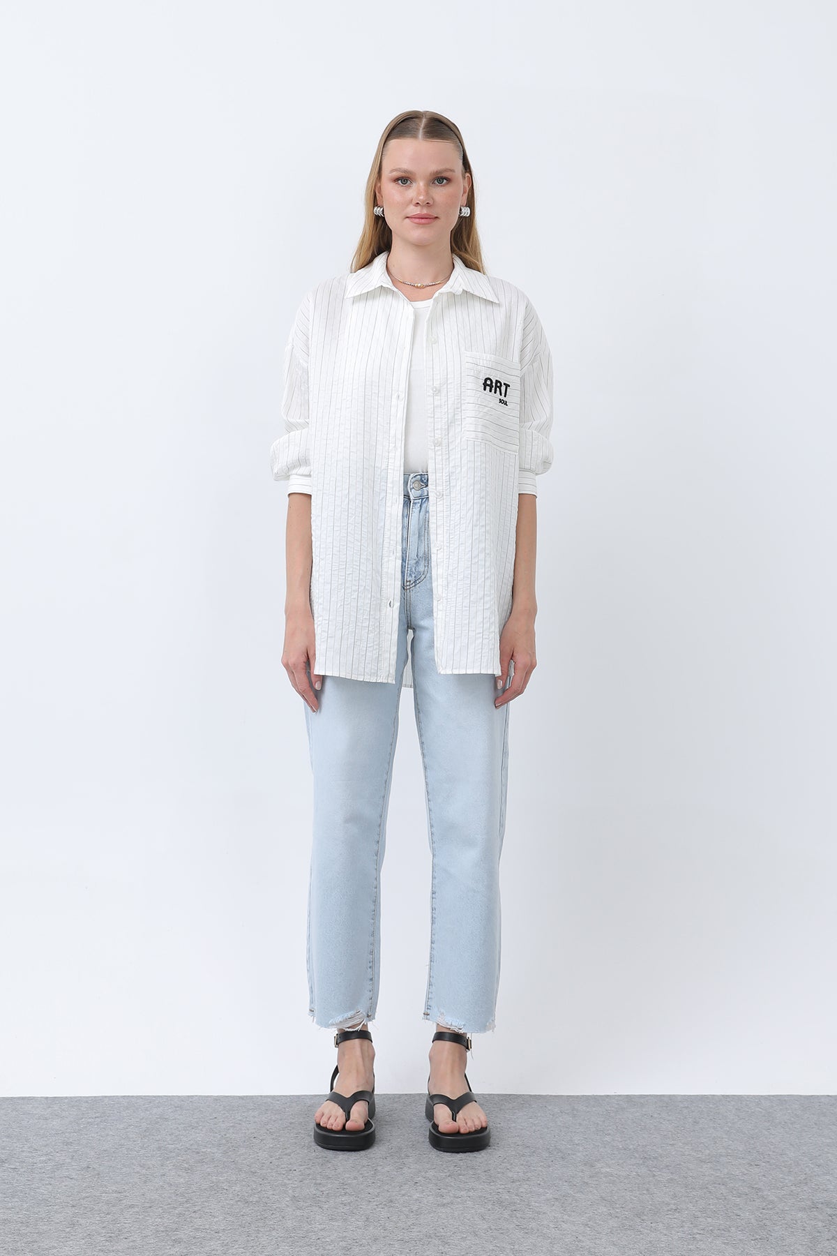 Kadın Çizgili Cebi Nakışlı Gömlek - 32329GML ECRU-BLACK