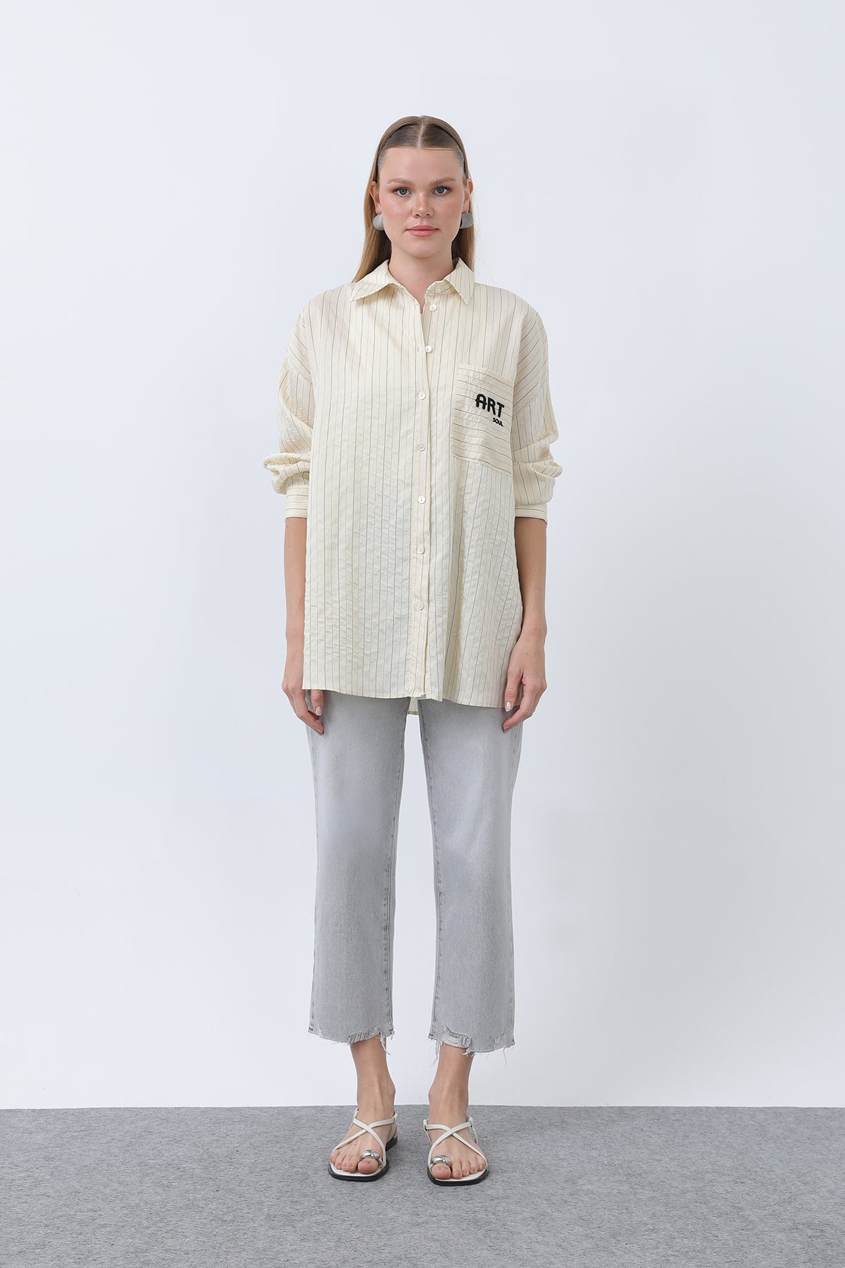 Kadın Çizgili Cebi Nakışlı Gömlek - 32329GML BEIGE-BLACK
