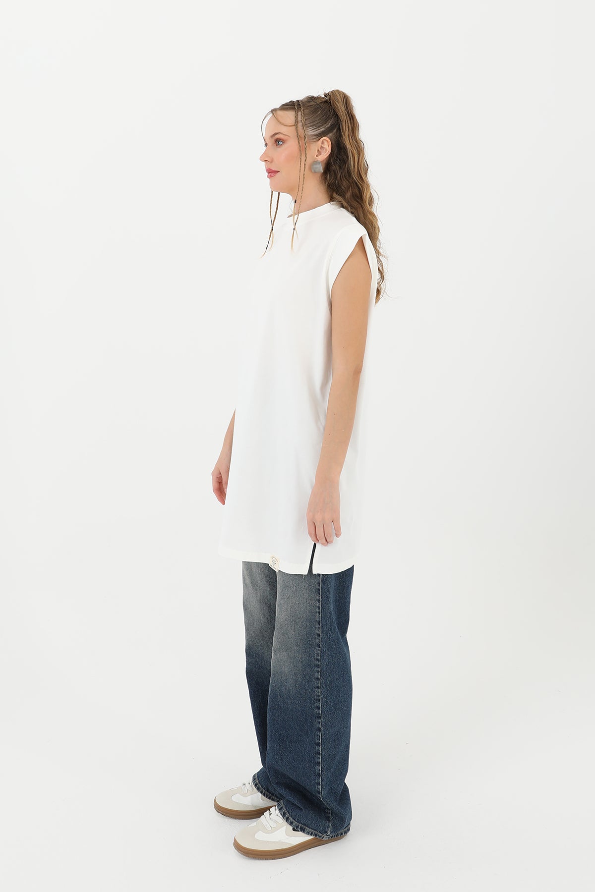 Kadın Basic Kolsuz T-shirt  - 30725TUN ECRU
