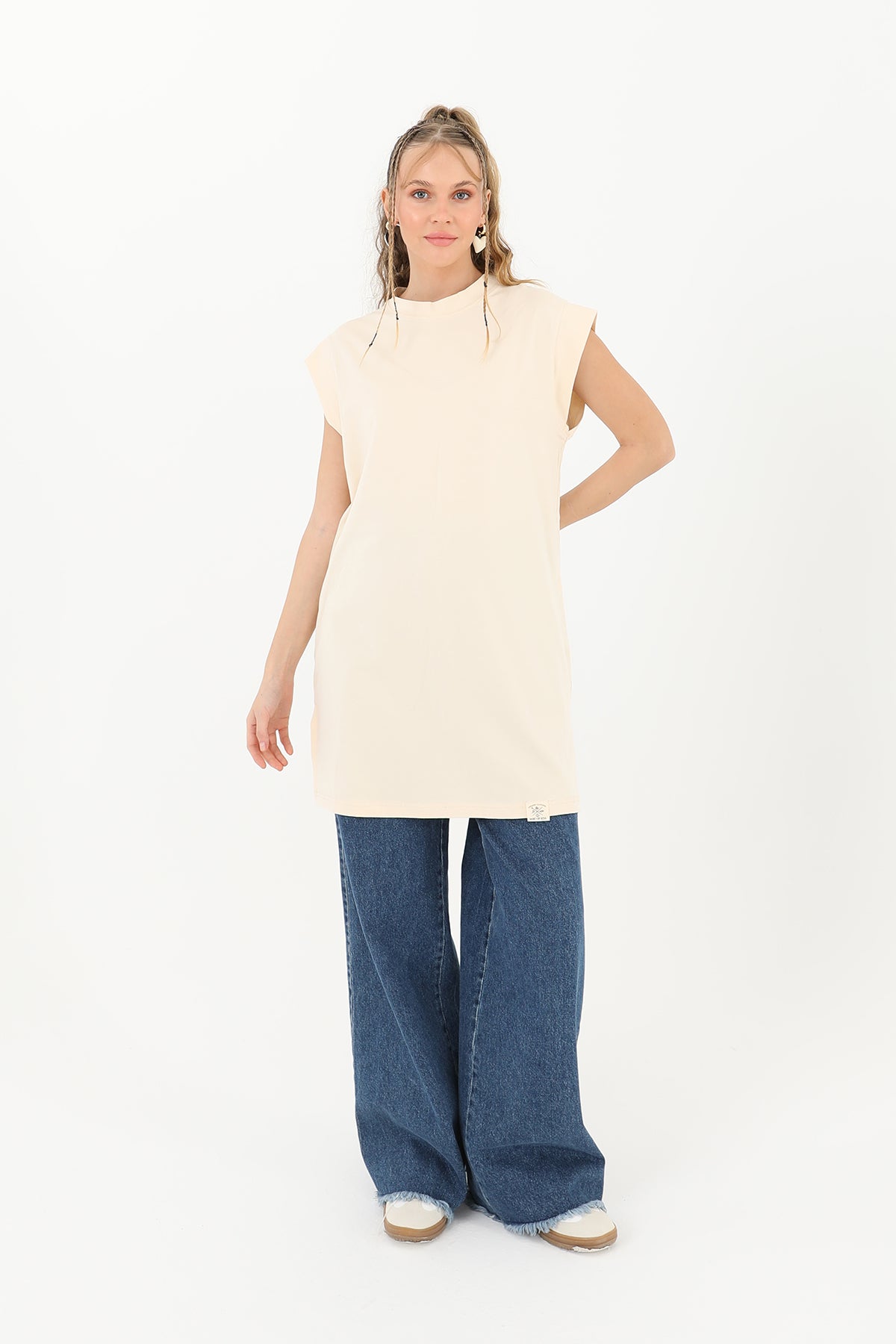 Kadın Basic Kolsuz T-shirt  - 30725TUN BEIGE